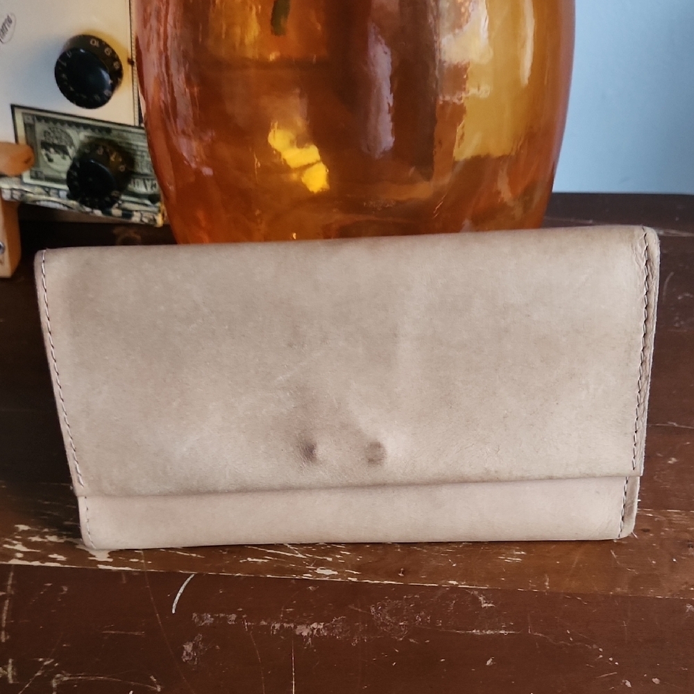 Able Debre TriFold Wallet In Beige